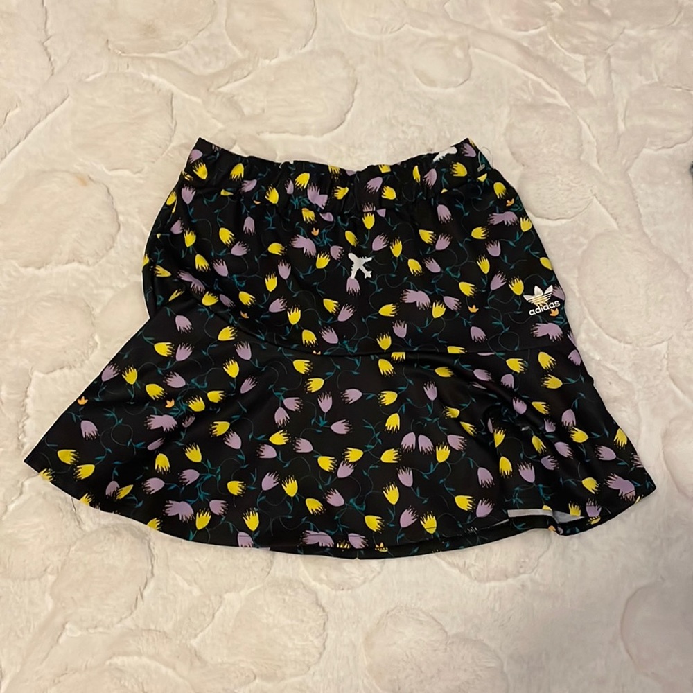 Adidas Tennis skirt very comfy